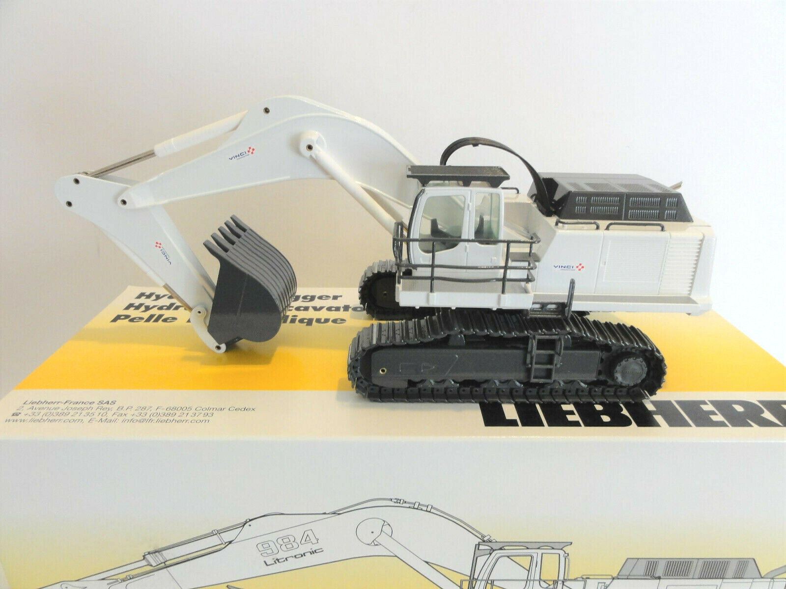 Conrad 2917 Liebherr R 984 C Litronic Excavator Conrad 2917 Liebherr R 984 C Litronic Excavator