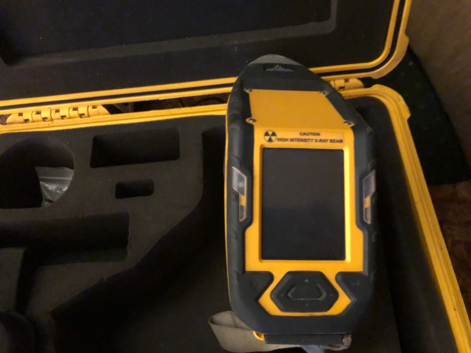 Thermo Scientific niton xl2 xrf analyzer