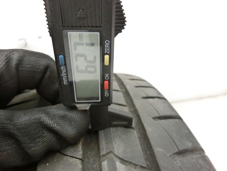 Peugeot 2008 I CU 13-16 4 x Reifen Sommerreifen Goodyear 195/60R16 89 H Peugeot 2008 I CU 13-16 30.09.2013 gebraucht Bild 5