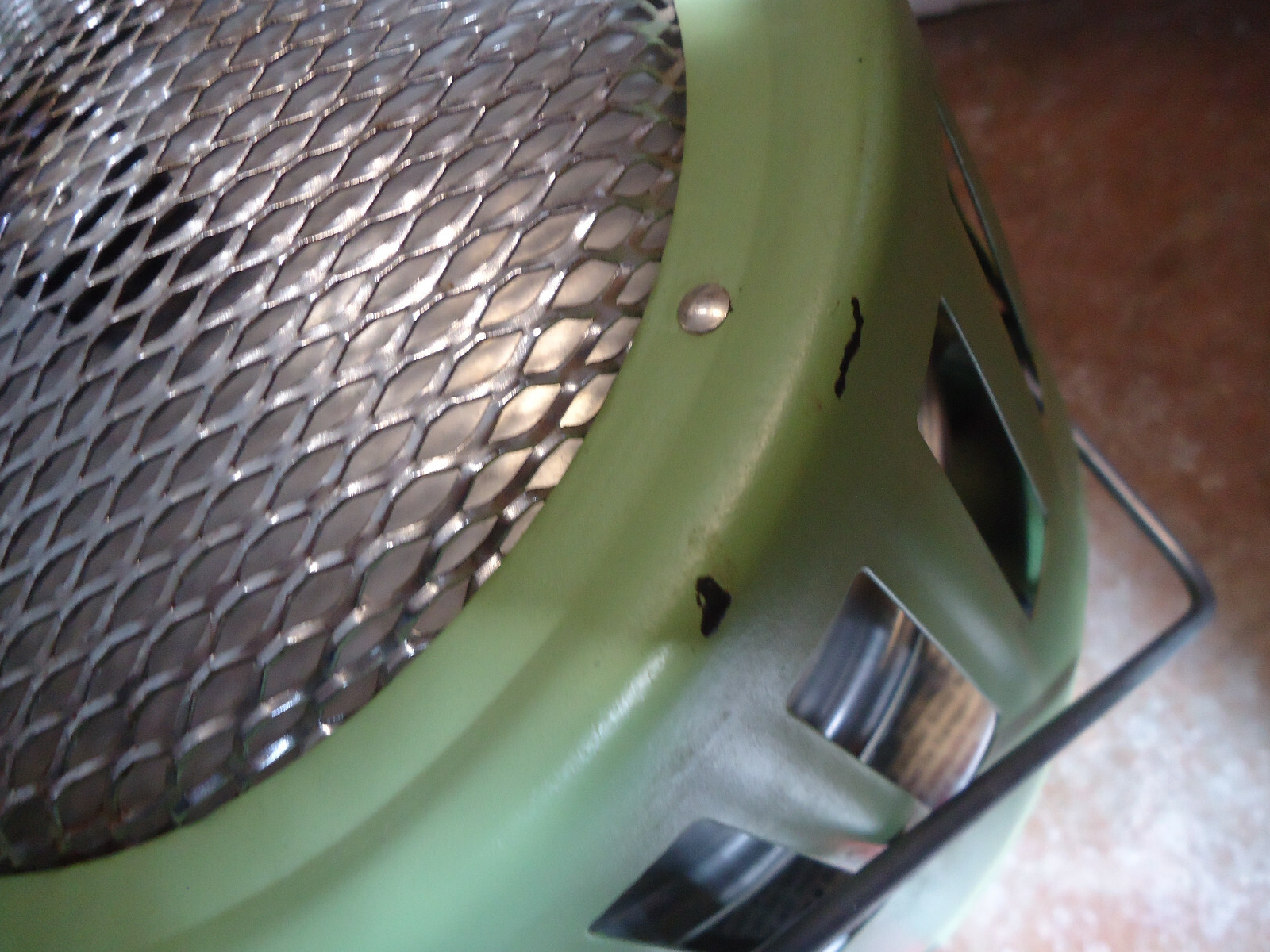 Vintage 1979 Coleman Catalytic Heater 513A  3000-5000 BTU