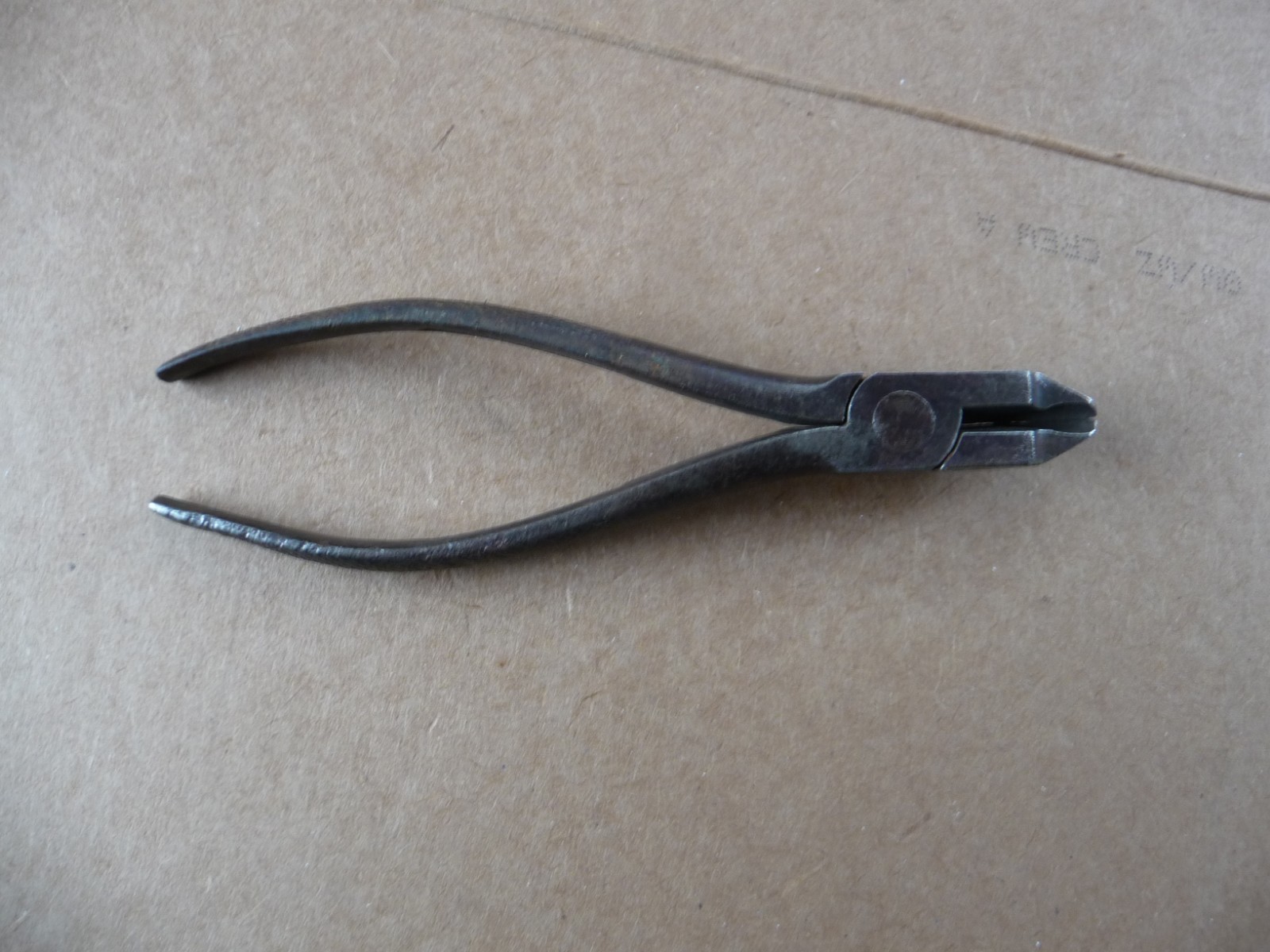 Vintage M.W. WEBER Cutting Pliers 5