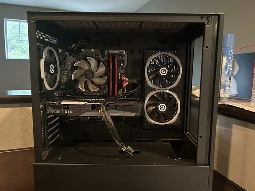 ゲーミングPC i7 11850H/64GBRAM/500GBSSD/3070M Amazon.co.jp: 【NEWLEAGUE】ゲーミングデスクトップパソコン