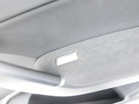 VW Touran II 5T 15-22 Türverkleidung Türpappe Rechts Vorne VW Touran II 5T 15-22 11.03.2016 5TB867012D gebraucht Vorschau 4