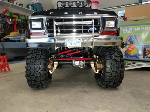 Traxxas 8140R TRX-4 Complete Long Arm Lift Kit Red Brand New Traxxas 8140R TRX-4 Complete Long Arm Lift Kit Red Brand New