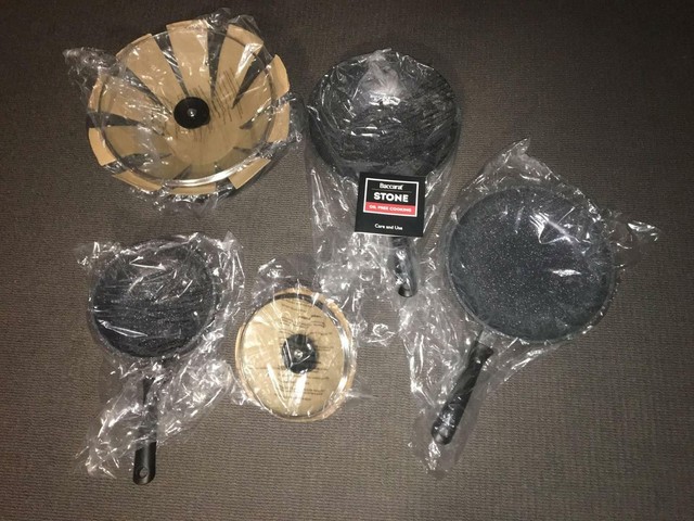baccarat stone cookset