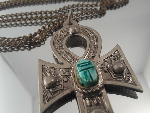 EGYPTIAN REVIVAL BLUE/GREEN SCARAB  NECKLACE SILVER TONE 24 inch long