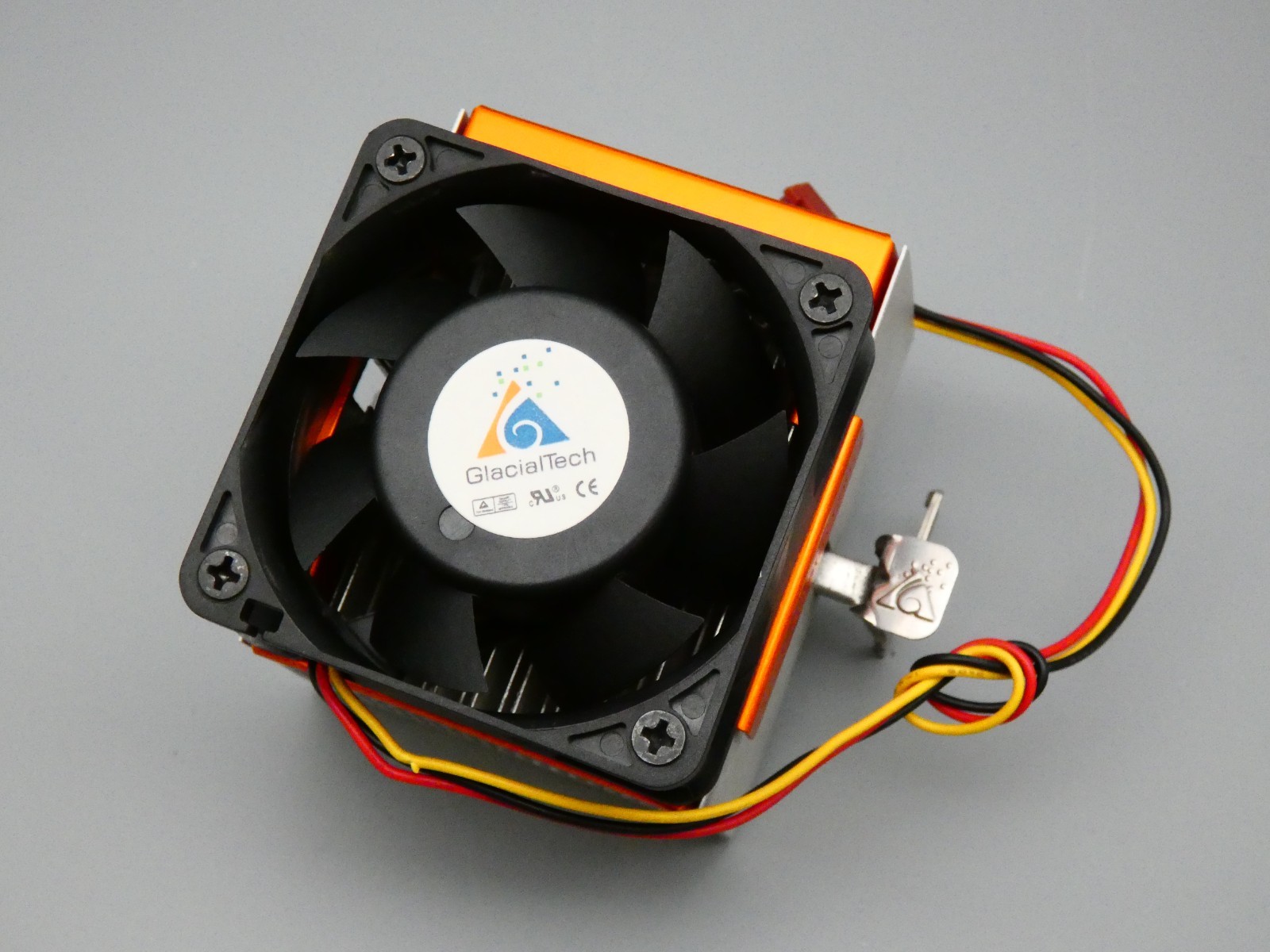 GladialTech CPU Cooler for Socket 370 or 462/A - 55mm FAN