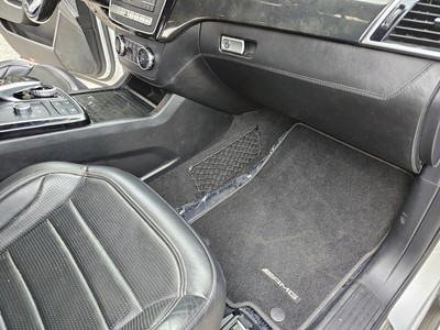 image 6 of interior