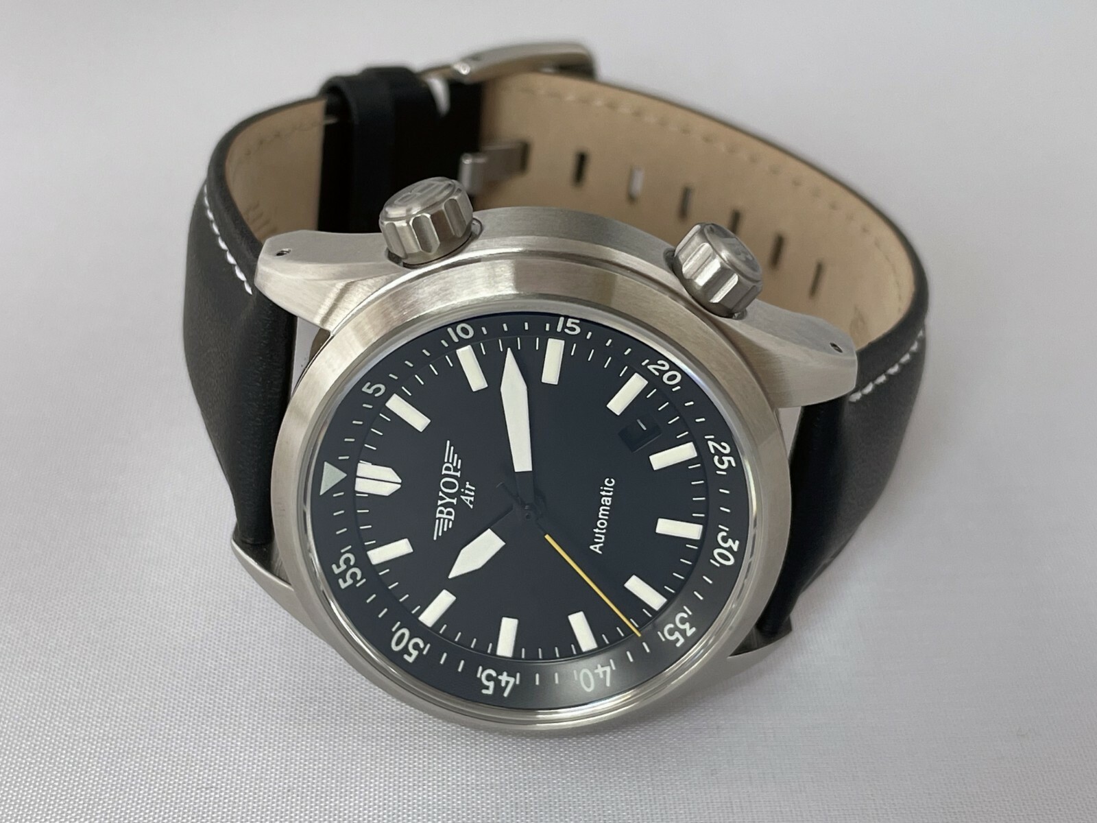 Pre-owned Byop Navtimer Pilot Watch Seiko Automatic Sapphire Swiss C3 Lume