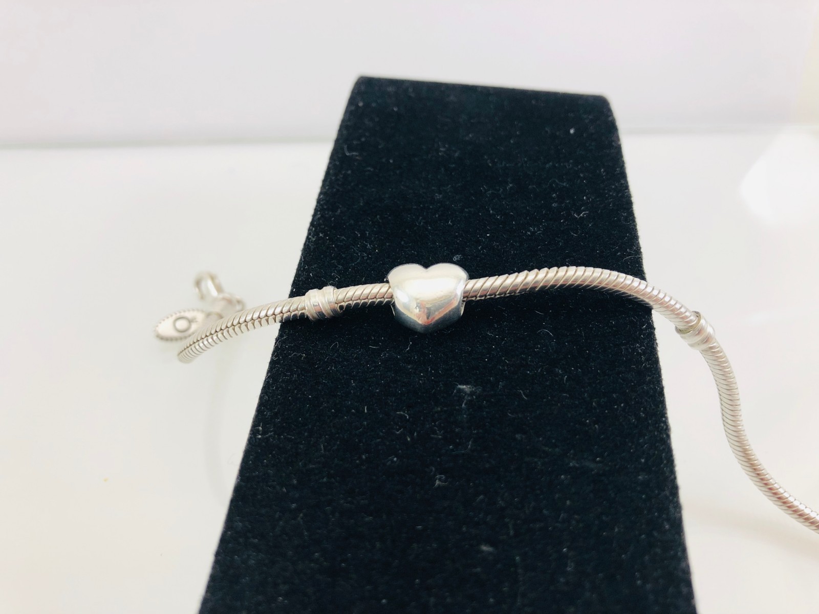 PANDORA Authentic 925 ALE Sterling Silver Bracelet w/ Puffed Heart Pandora Charm