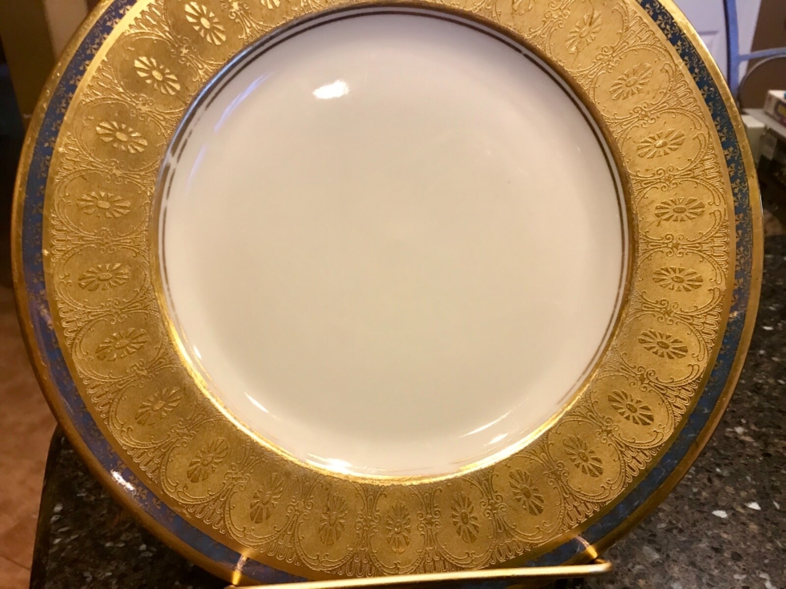 10 Hutschenreuther Selb Bavaria Cobalt Gold Encrusted 10 3/4 Dinner Plates