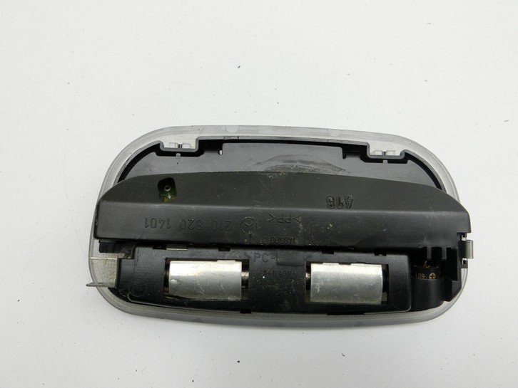 Mercedes C209 CLK 280 05-09 Innenleuchte Innenraumleuchte Mercedes C209 CLK 280 05-09 01.12.2006 A2108201401 gebraucht Vorschau 3