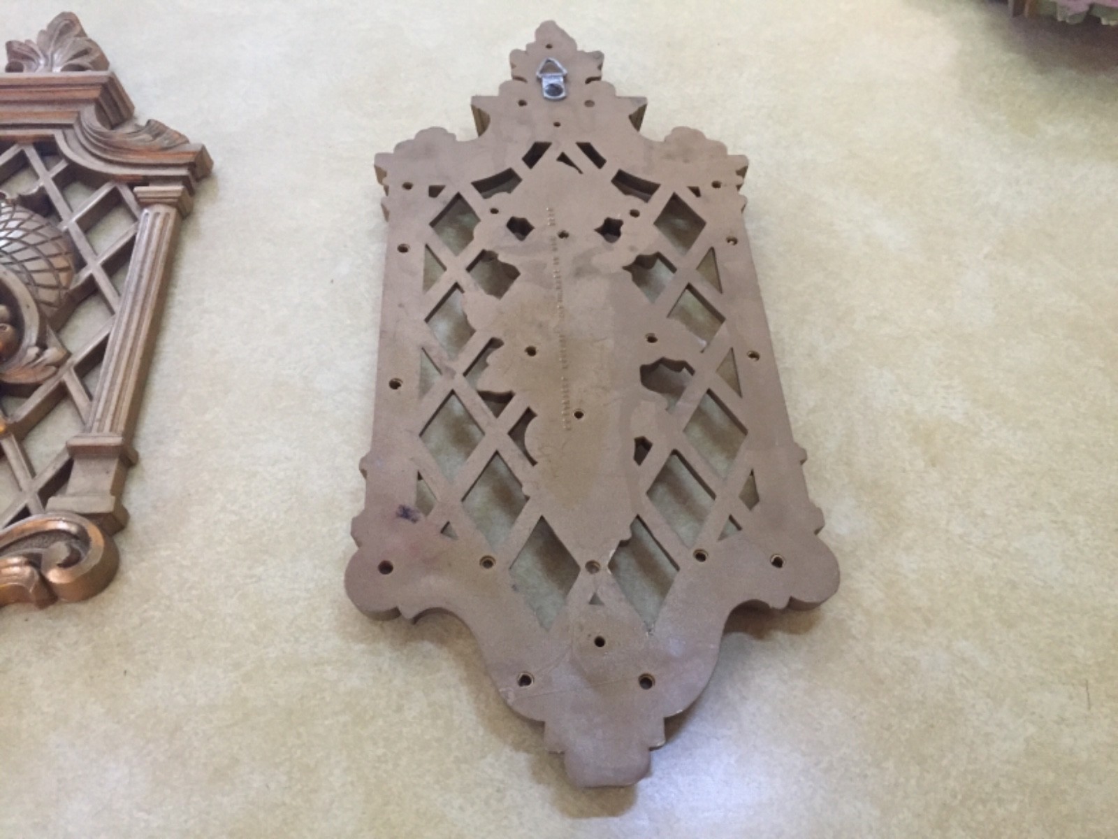 Vtg 2 Four Seasons Hollywood Regency Gold Wall Plaques Dart Syroco Plastic 1971