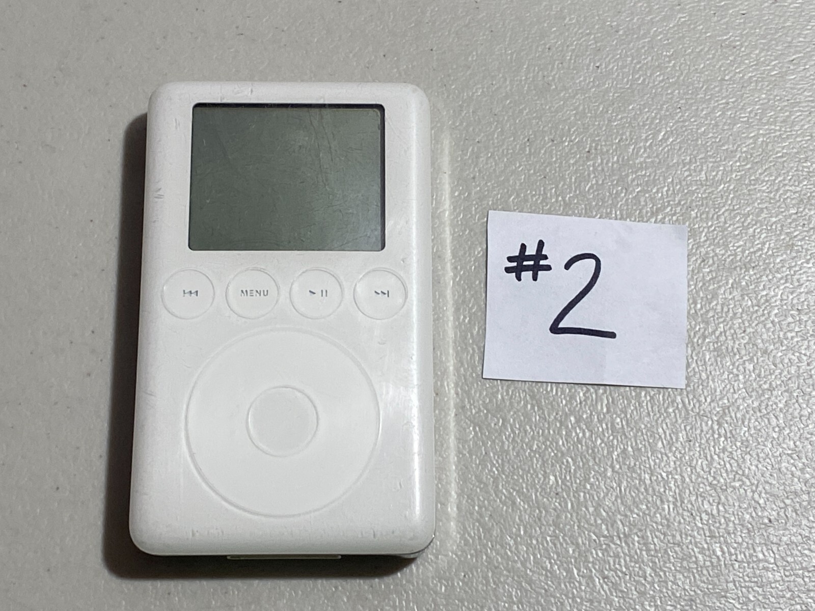 iPod Classic 第3世代 A1040 ホワイト Apple iPod classic 3rd Generation White (10 GB) A1040 - Good