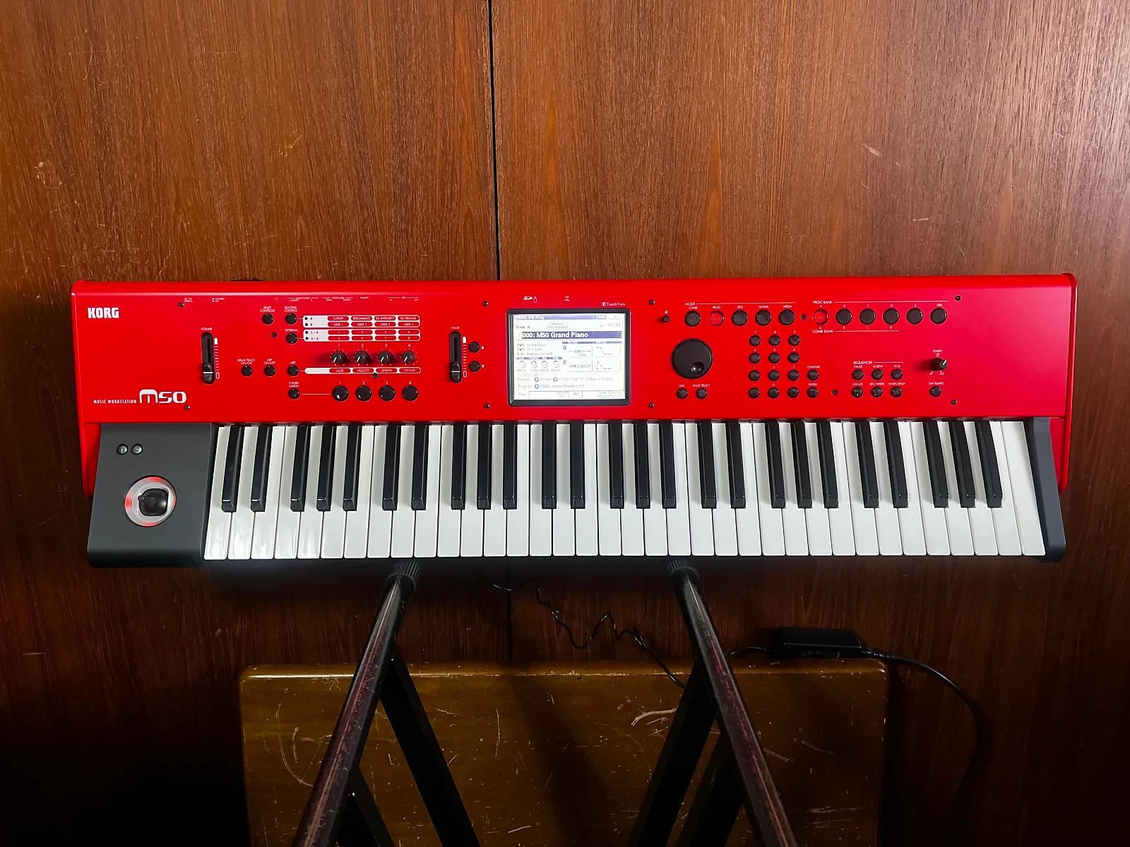 Korg M50 限定モデル レッド希少品 KORG M50-61 61-Key Compact Music Workstation RED Limited