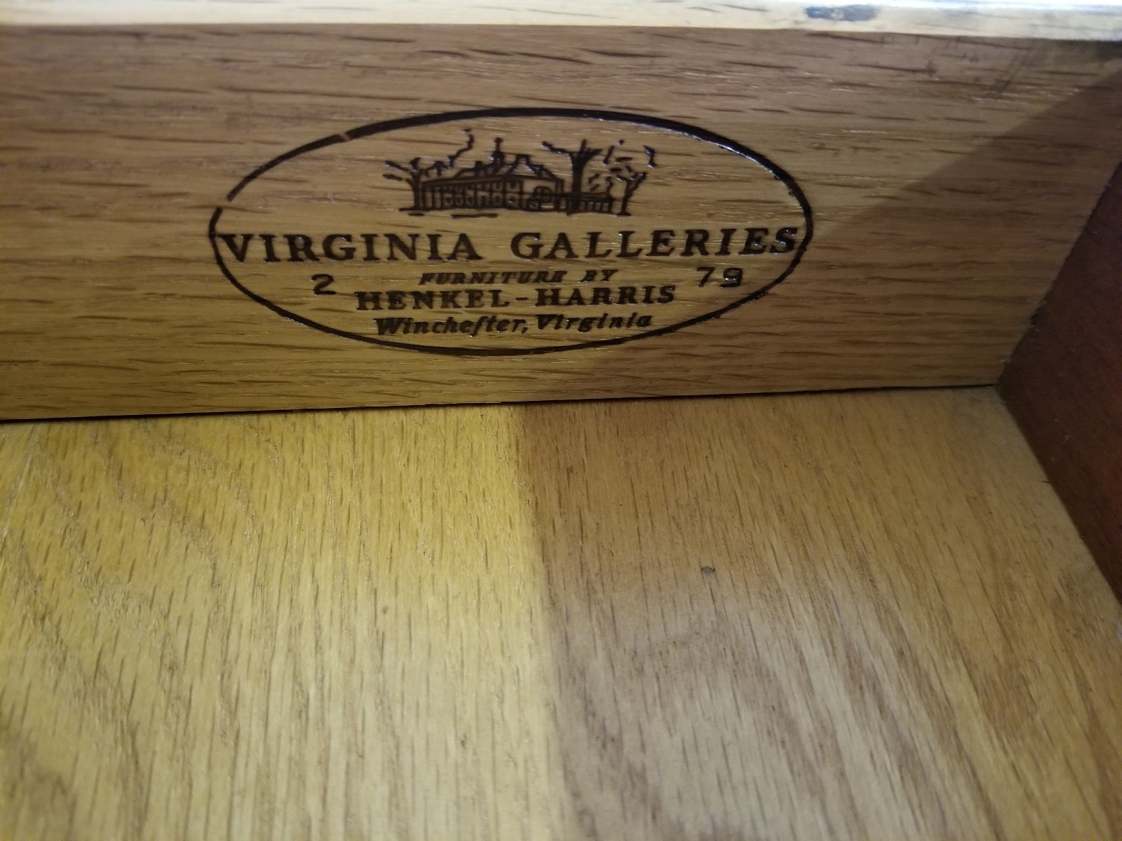 PAIR HENKEL HARRIS CHESTS NIGHTSTANDS FINISH 29 MAHOGANY