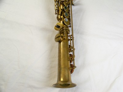 Eastman ESS652RL Soprano Saxophone with with case & mouthpiece