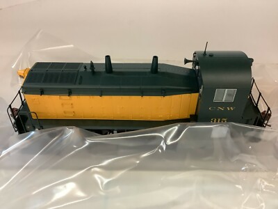 Rapido #27008 HO scale  Chicagon & North Western'' DCC silent EMD SW 1200 Rd.#315