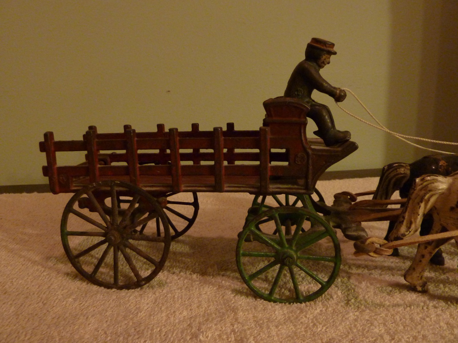 Kenton., Hubley, Arcade ?? Cast Iron Horse Drawn Wagon Early 1900's 15
