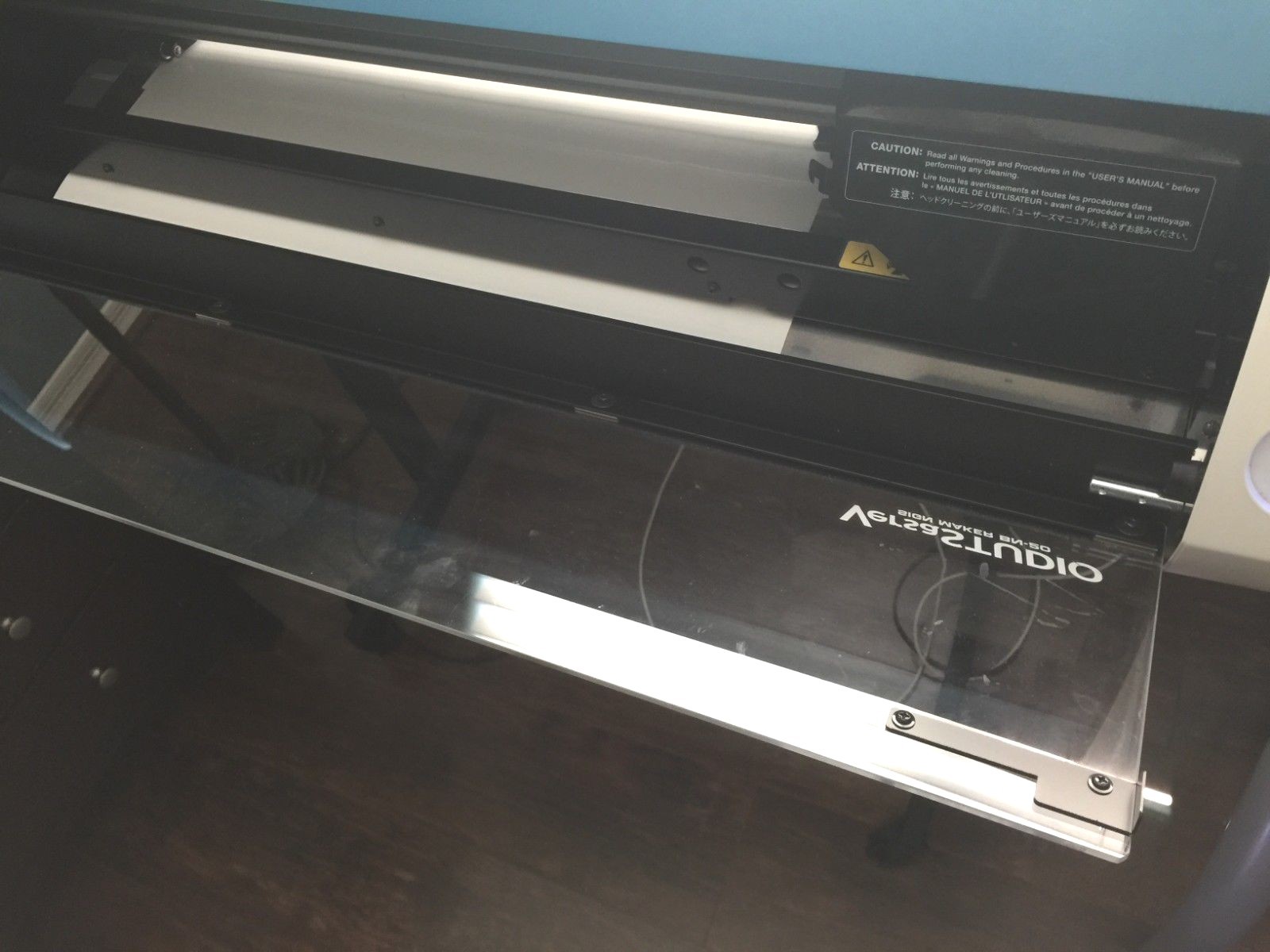 Roland VersaStudio BN-20 Desktop Inkjet Printer/Cutter with stand/RIP software