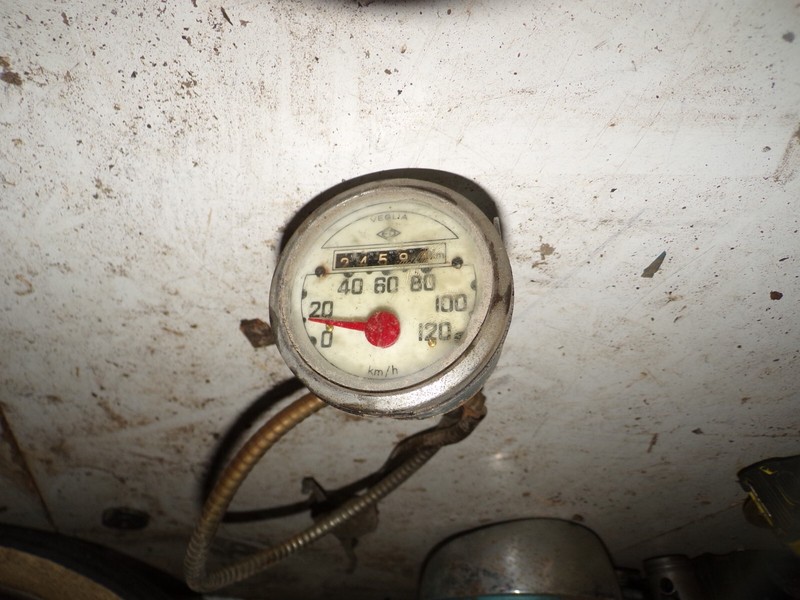 Compteur Veglia 120 Km/H Monet Goyon Pullman 81124