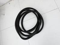 Ford B-Max JK 12-17 Dichtung für Tür Rechts Hinten Ford B-Max JK 12-17 03.04.2014 gebraucht Vorschau 4