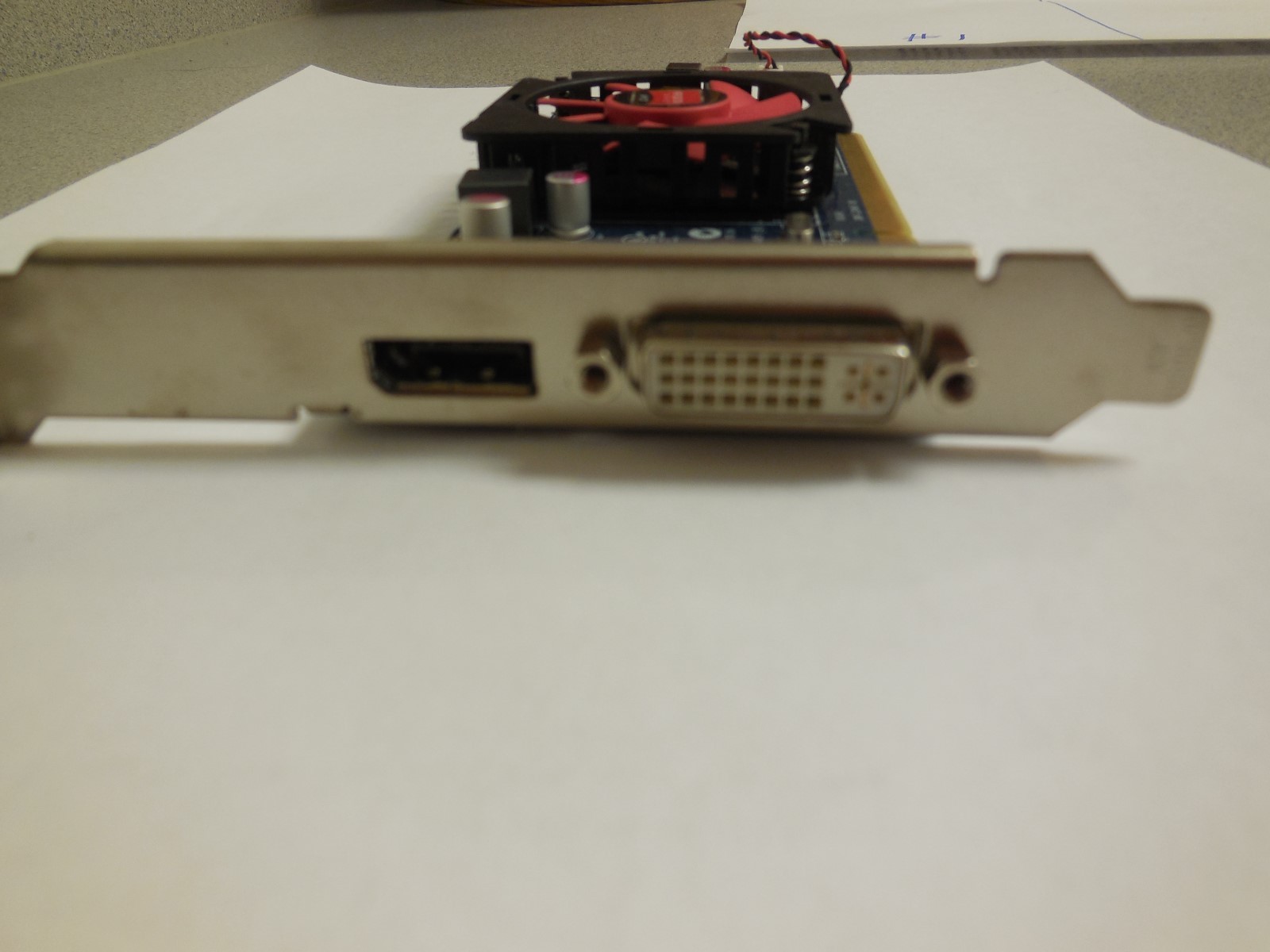 Dell AMD ATI Radeon HD 6450 PCIe 1GB Video Card TESTED!   EUC!!!!