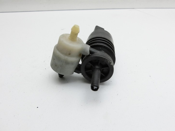 Mercedes W204 S204 C250 07-14 Waschwasserpumpe Waschpumpe Mercedes W204 S204 C250 07-14 29.08.2013 A2048660221... Vorschau 2