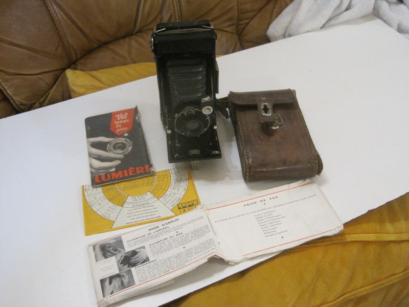 Ancien Appareil Photo A Soufflet Zeiss Ikon Ikonta Derval 6 X 9 B Ii Etui Notice