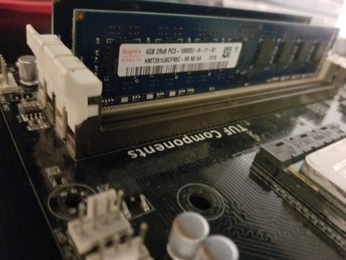 Amd fx 8350 and sabertooth 990fx motherboard with 8gb ddr3
