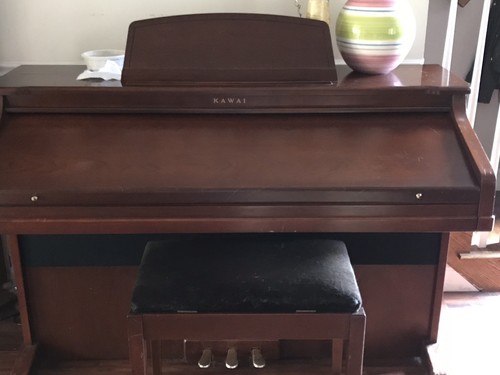 Beautiful Kawai Upright Electric Piano. Slightly used. Immaculate!