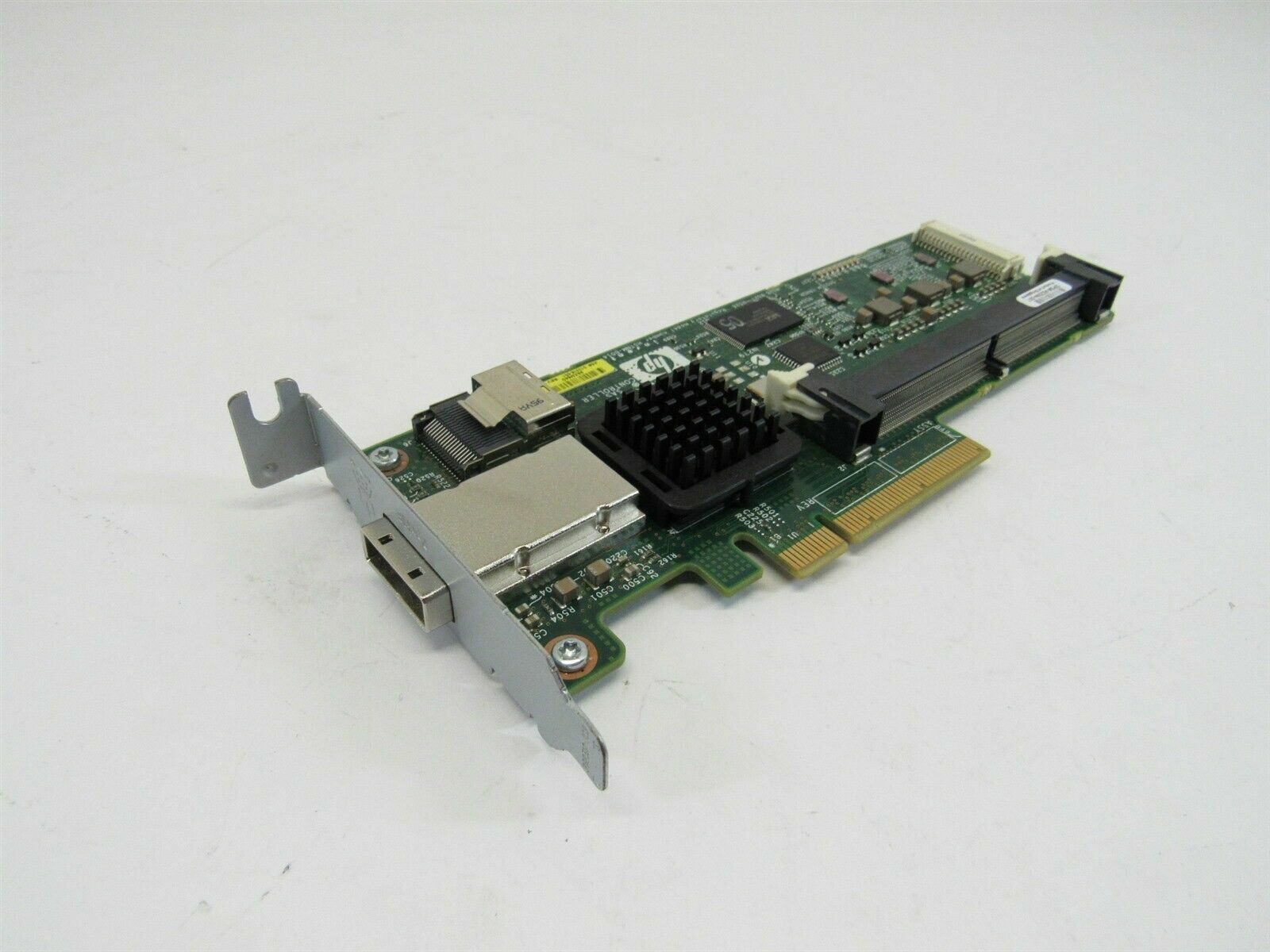 Smart array p212. Smart array p212 sas raid. hp p212 smart array controller. sas/sata raid контроллер hp 726825-b21.