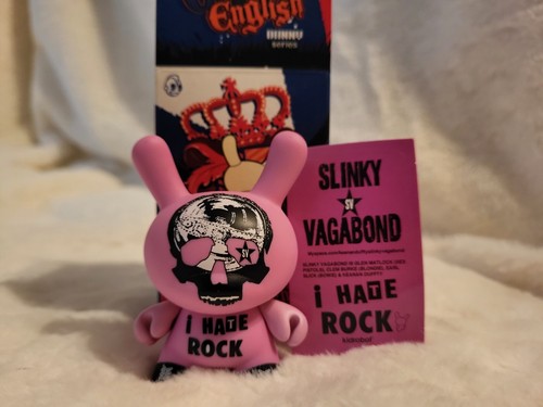 Kidrobot *CHASE* Ye Olde English Dunny Series 3