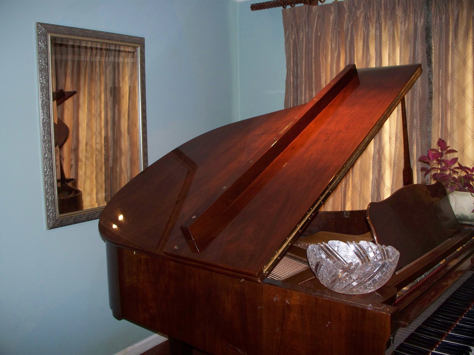 YOUNG CHANG G157 polished walnut 5 ft baby grand piano owned by a piano teacher