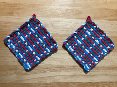 Handmade Pair of 2 Beautiful Matching Cotton Woven Potholders Trivets 4 Colors