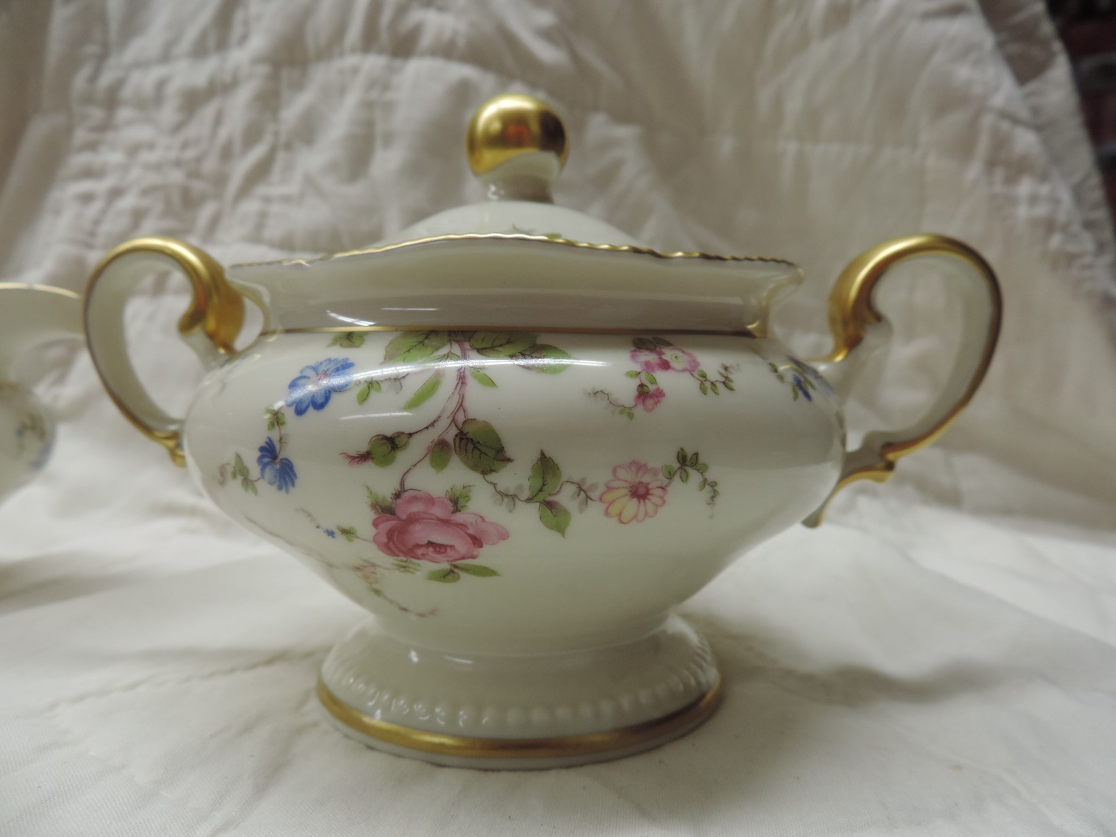 Castleton SUNNYVALE Sugar Bowl with Lid and Creamer GREAT CONDITION