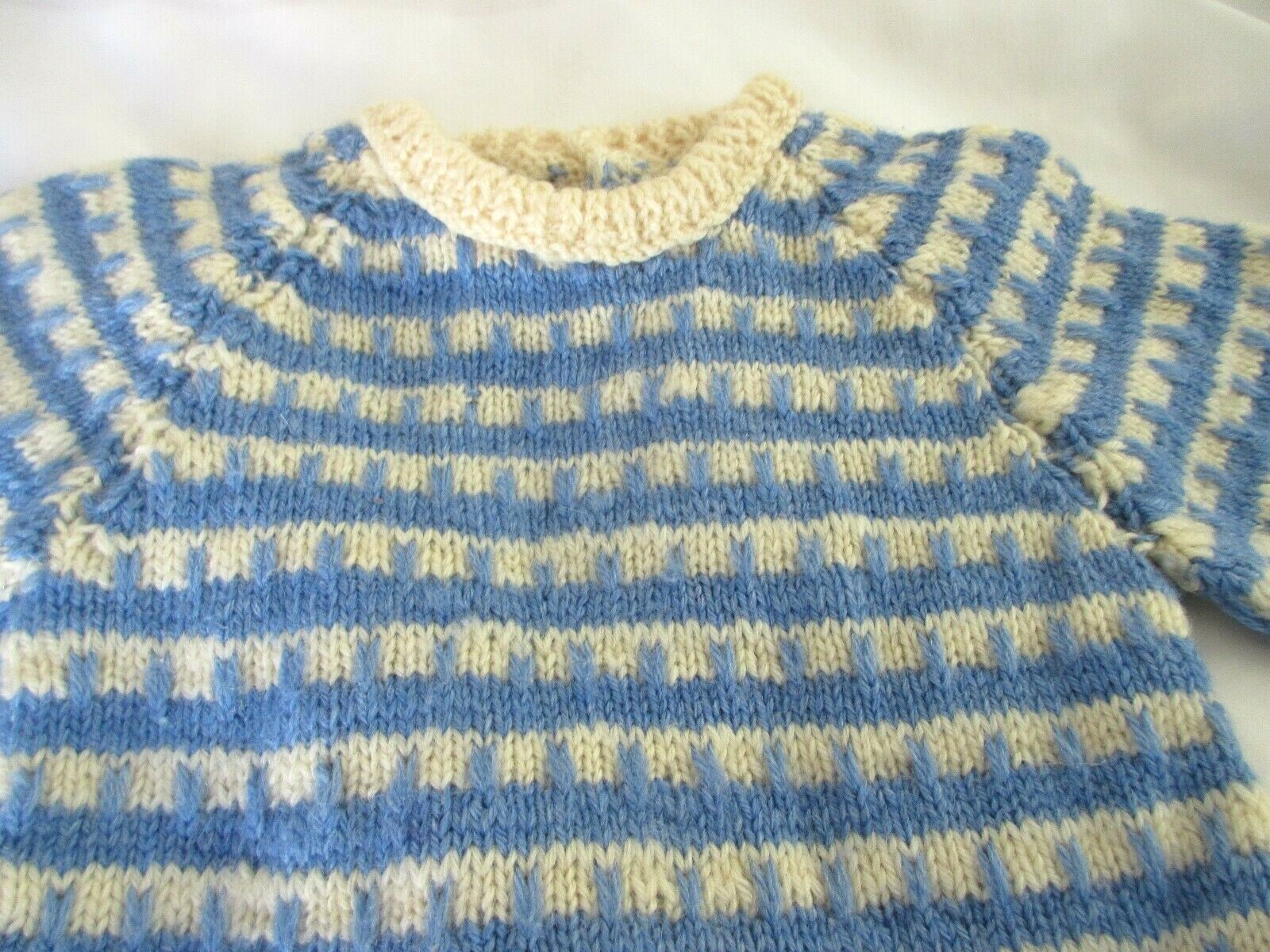 Vintage Hand Knit Childrens Sweater Blue & Off White 3/4T