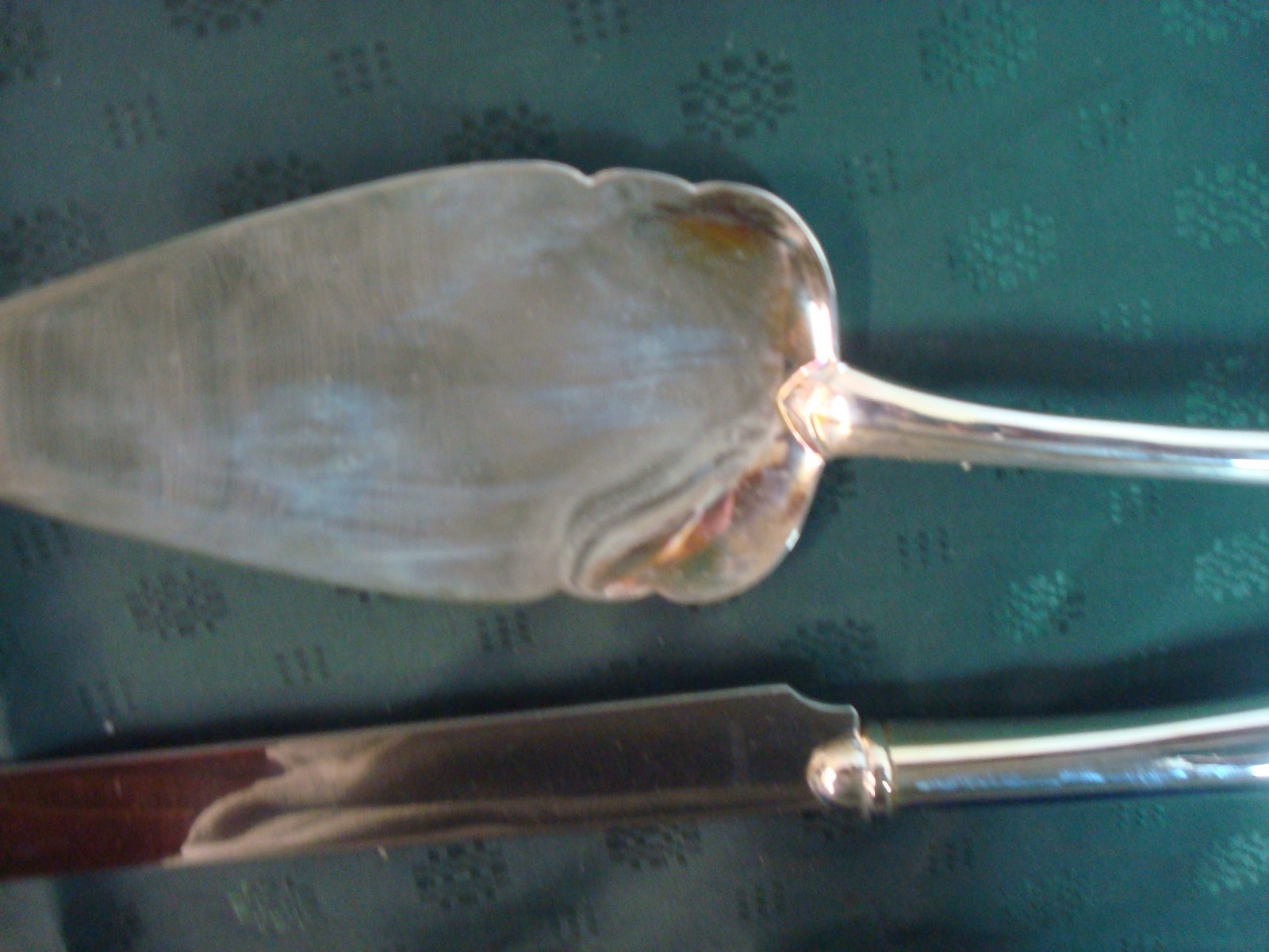 2 piece Desert Serving Set by Lenox