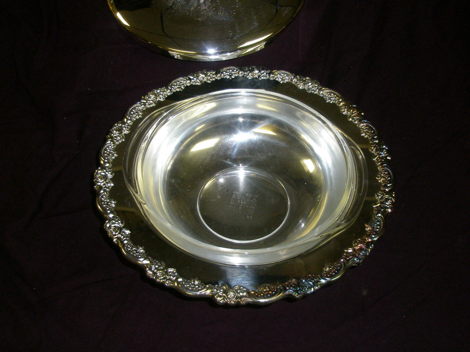 Oneida Silversmiths Silver plate Footed Casserole Serving Dish