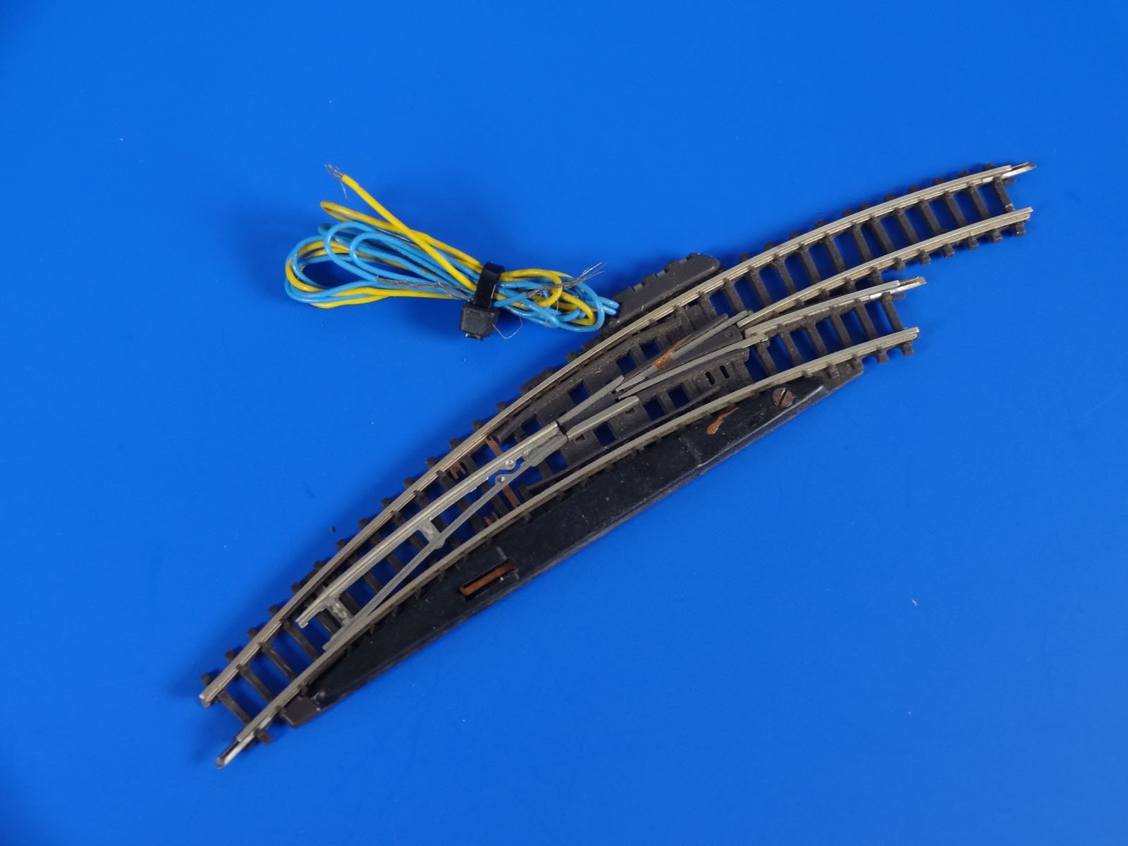 お値下げ　marklin 8561/8567 MARKLIN Z - 8567 / 8569 - curved electric turnout right