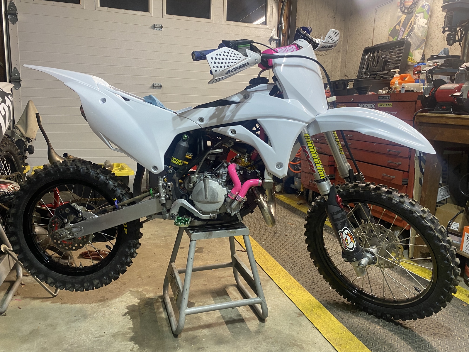 Polisport Complete Plastic Kit Set White For KAWASAKI KX85 Polisport Complete Plastic Kit Set White For KAWASAKI KX85