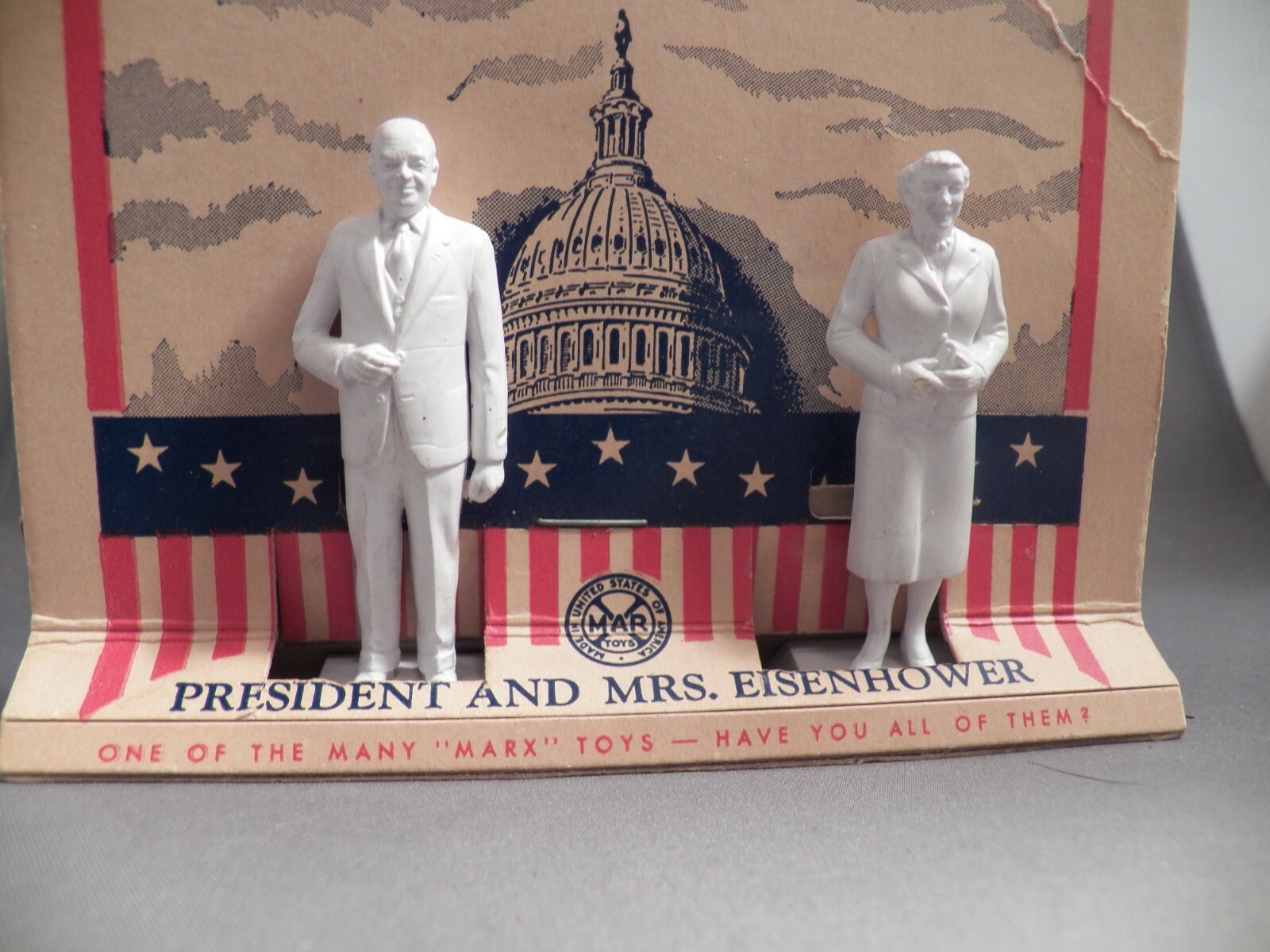 Marx 60mm Eisenhowers  Dwight and Mamie On Card