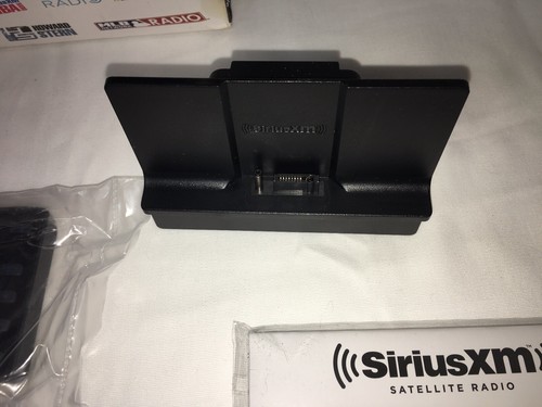SiriusXM Satellite Radio Onyx EZ Home Kit XEZ1H1 all content are in original