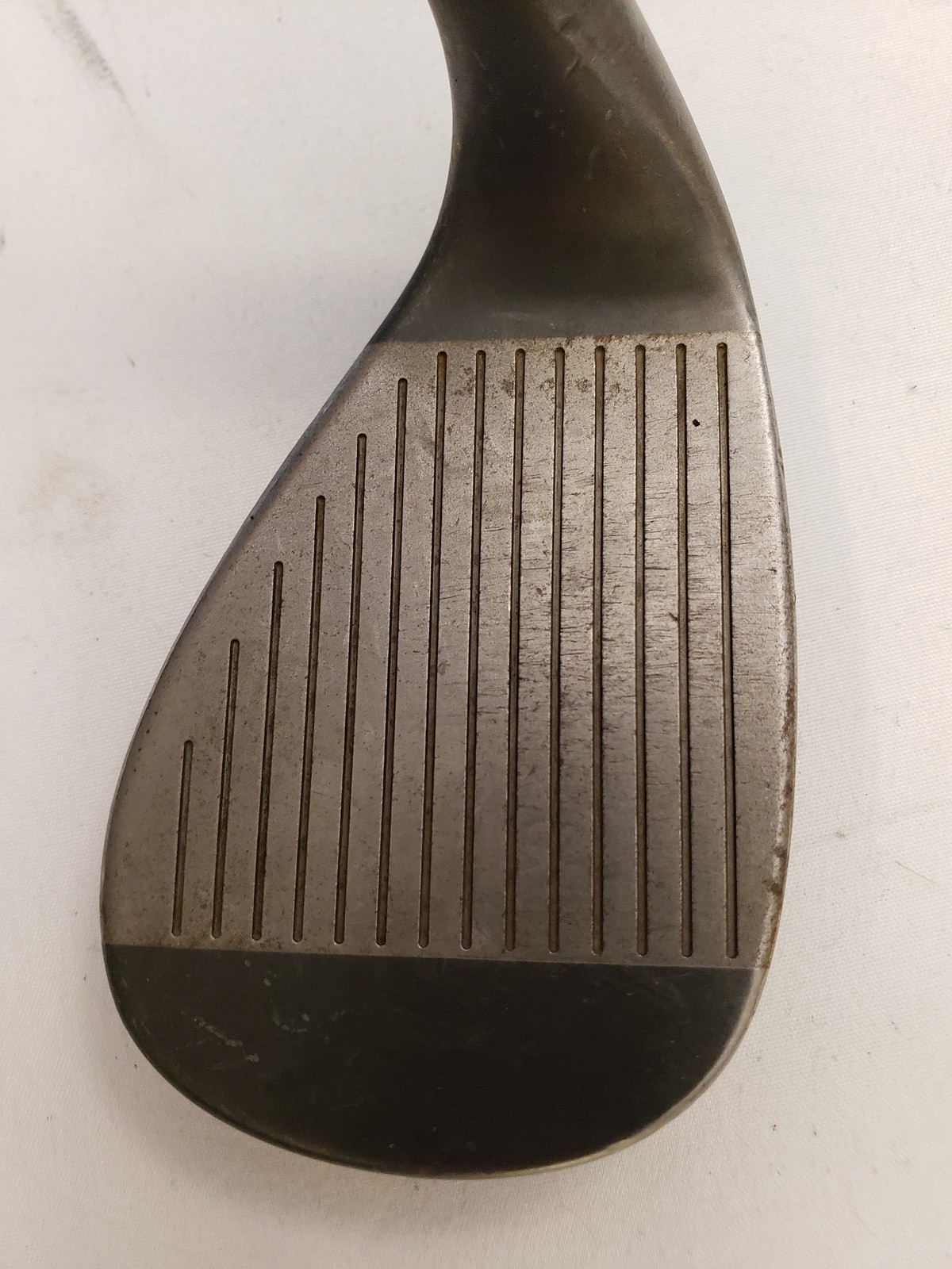 Used Cleveland 900 Tour Action FormForged - Gap Wedge 52* - Black - Wedge Flex