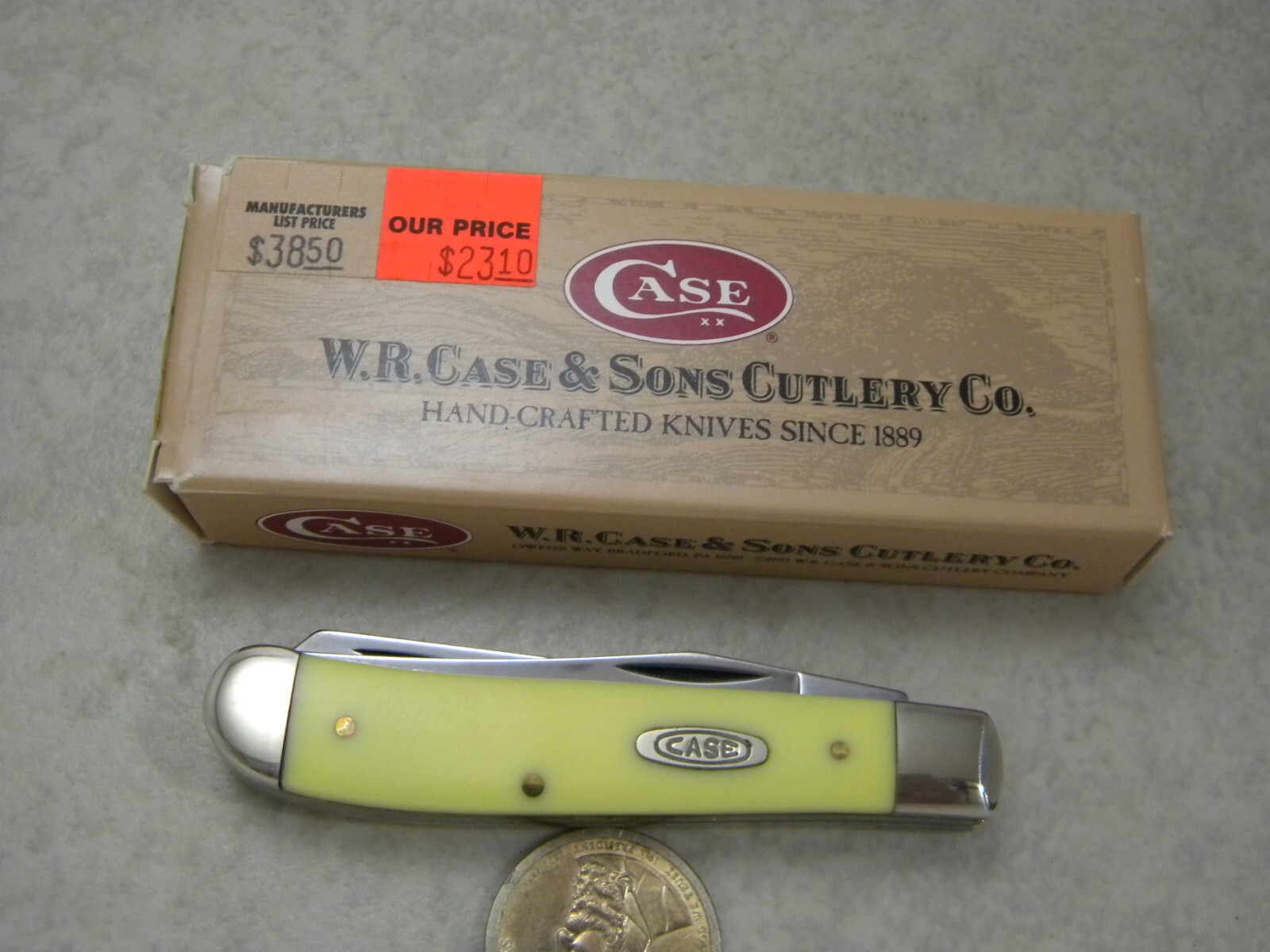 Case XX- USA- 3207 CV- 3 Dot- 1997- Mini Trapper Knife- Box