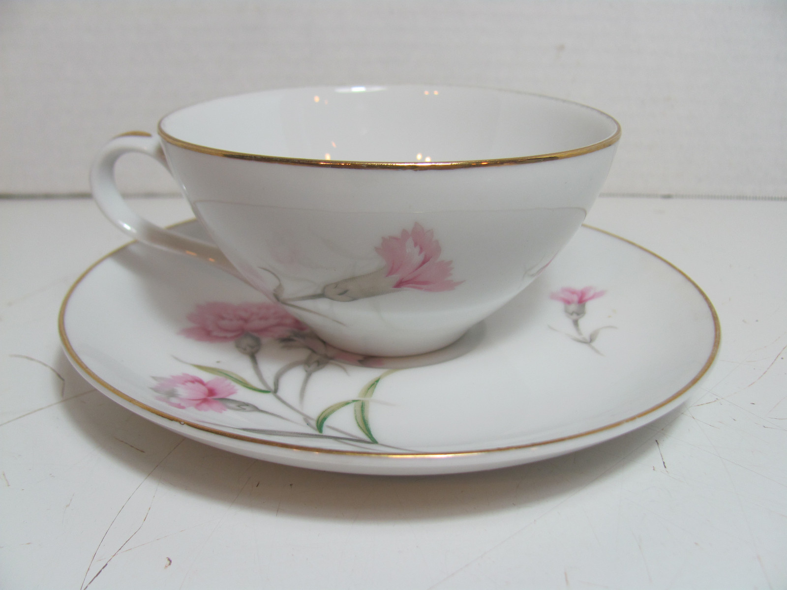 ROYAL COURT FINE CHINA CARNATION CUP & SAUCER