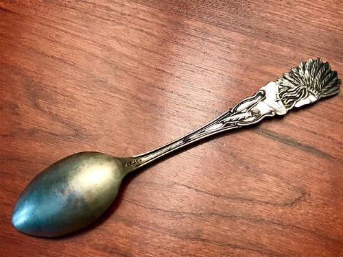 VINTAGE Sterling HERON LAKE MN Souvenir INDIAN CHIEF INKAPADUTA Spoon GOLD WASH