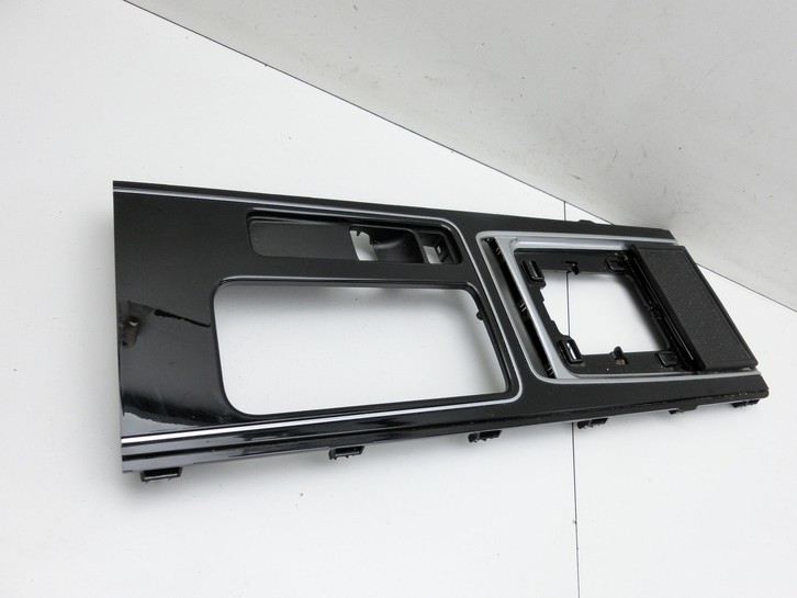 Jaguar XF X260 15-20 Blende Innen Einbaurahmen Jaguar XF X260 15-20 20.06.2017 gebraucht Vorschau 2