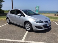 2015 Vauxhall Astra 1.4i 16V Design 5dr 2 owner 37124 miles full Vauxhall servic