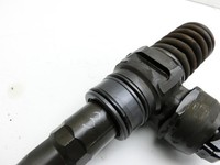 Skoda Superb 3T4 08-13 2,0 103KW Pumpe Düse Injektor Einspritzdüse Zyl.3 Skoda Superb 3T4 08-13 20.06.2008... Vorschau 4